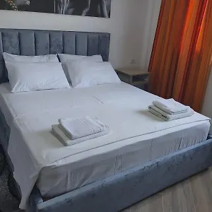 Hotel Bunec Seascape Piqeras