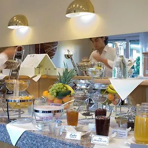 Hotel Tassilo